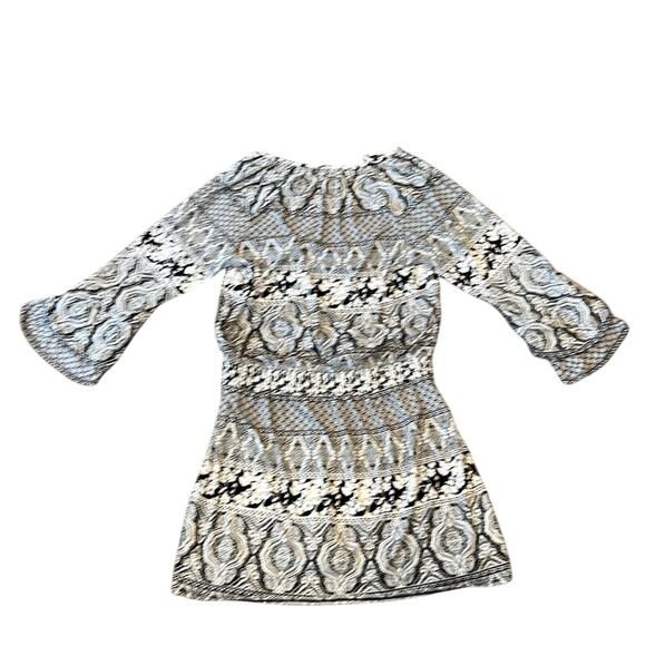 White House Black Market Bell Sleeve Mini Dress Size 14 - Picture 5 of 16